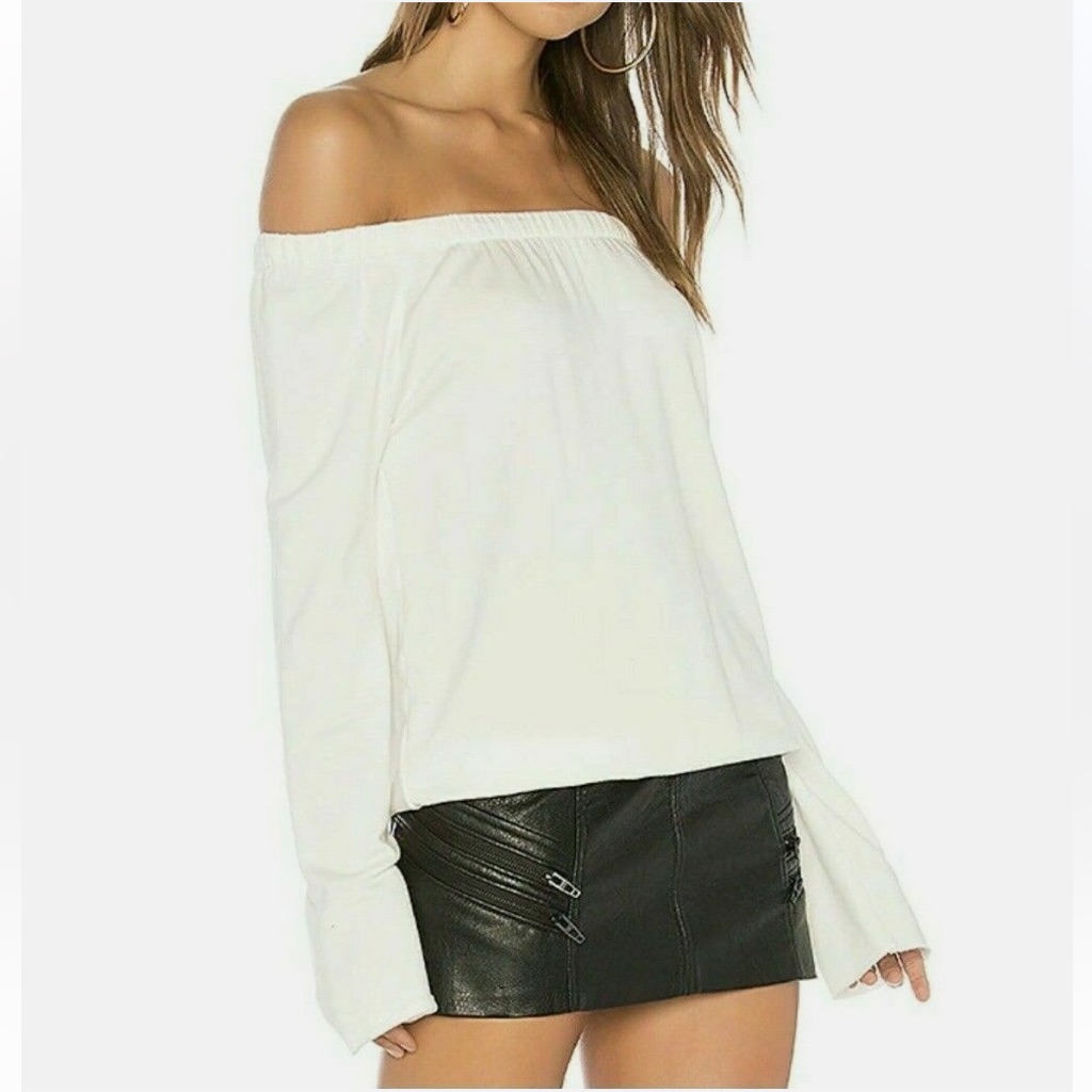 Off Shoulder Top *Price Firm*